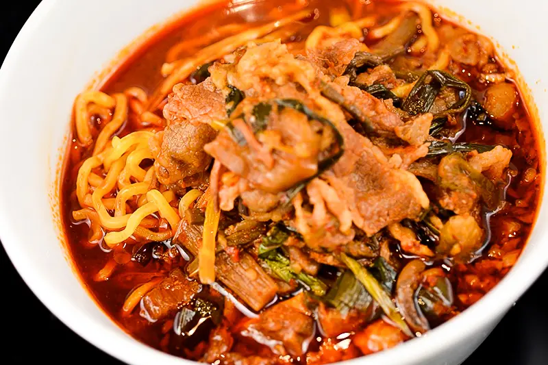 和牛ユッケジャンラーメン